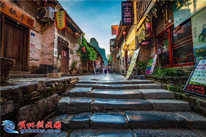 【券商聚焦】第一上海升新东方(09901)目标价至83.7港元 指其为转型最成功公司 长期看好发展前景